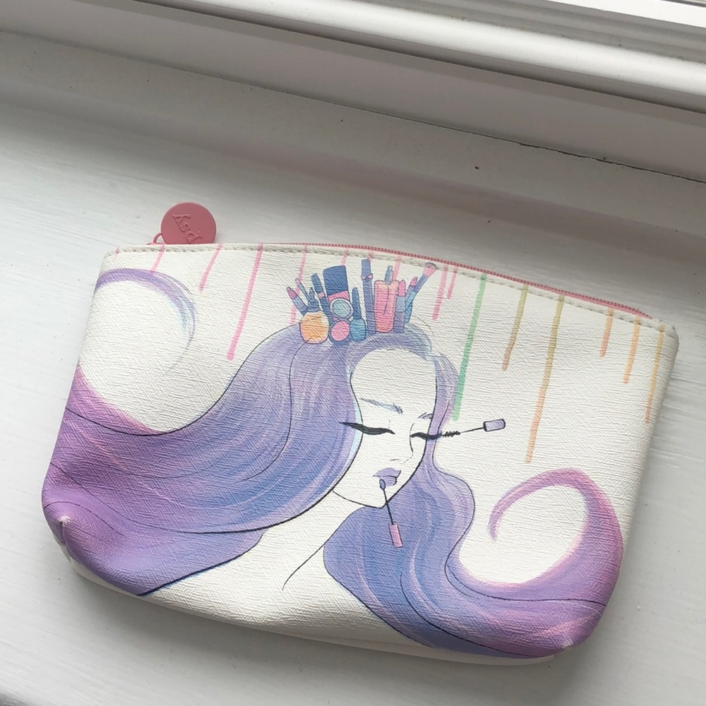 Ipsy makeup bag